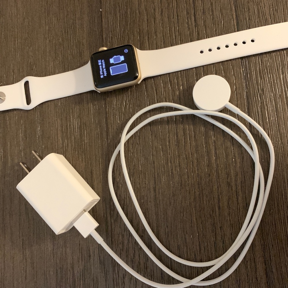 BRAND NEW APPLE WATCH SERIES #2 38MM ALUMINUM CASE